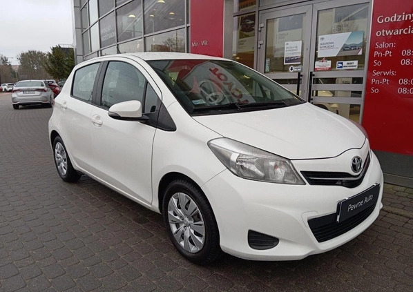 Toyota Yaris cena 26900 przebieg: 211686, rok produkcji 2012 z Głuszyca małe 326